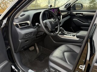 2024 Toyota Highlander IV (XU70), чёрный, 4910000 рублей, вид 5