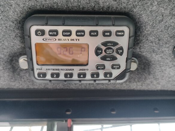 2011 New Holland L - series, жёлтый, 4000000 рублей - вид 9
