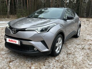 2017 Toyota C-HR I, серый, 2650000 рублей, вид 4