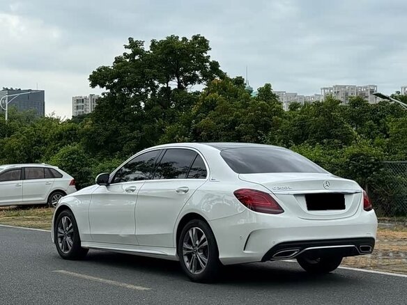 2021 Mercedes-Benz C-Класс Long 200 L IV (W205) Рестайлинг, белый, 2300000 рублей - вид 5