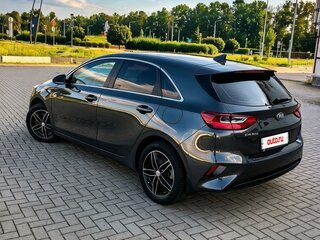 2018 Kia Ceed III, серый, 1700000 рублей, вид 4