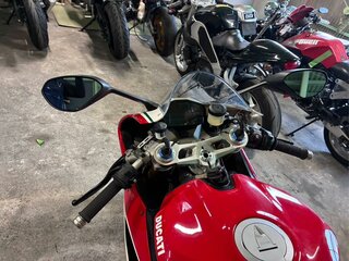 2011 Ducati Panigale S, красный, 1125000 рублей, вид 5