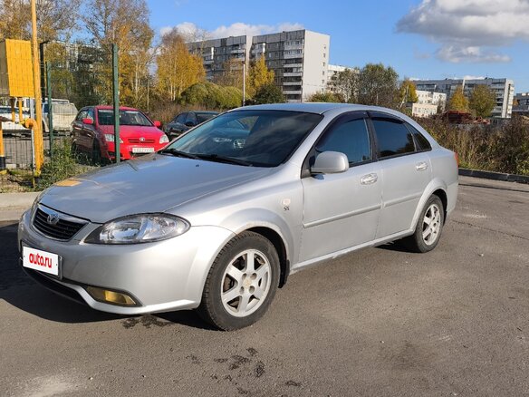2013 Daewoo Gentra II, серебристый, 375000 рублей - вид 1