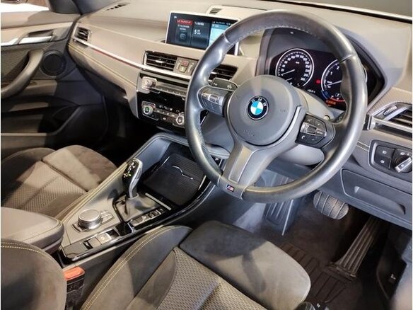 2022 BMW X2 sDrive18i I (F39), белый, 2100005 рублей - вид 6