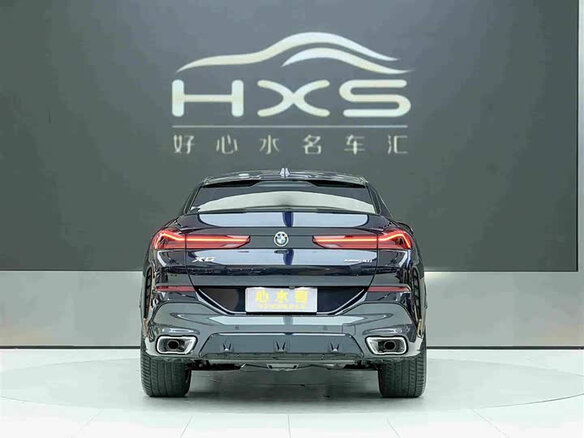 2025 BMW X6 30i III (G06) Рестайлинг, чёрный, 9482319 рублей - вид 4