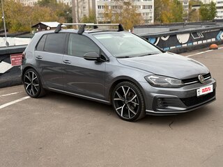 2020 Volkswagen Golf VII Рестайлинг, серый, 1900000 рублей, вид 3