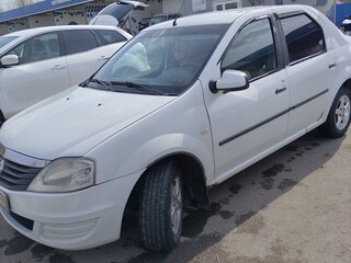2012 Renault Logan I Рестайлинг, белый, 450000 рублей, вид 1