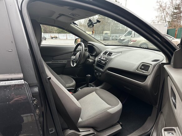 2013 Chevrolet Cobalt II, чёрный, 480000 рублей - вид 6