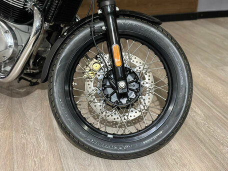 2026 Royal Enfield Continental GT, серебристый, 746000 рублей, вид 5