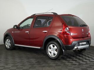 2012 Renault Sandero Stepway I, красный, 745000 рублей, вид 2