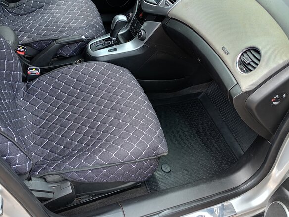 2012 Chevrolet Cruze I, серый, 720000 рублей - вид 6