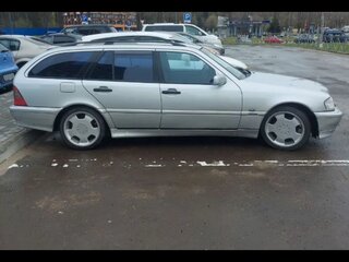 1998 Mercedes-Benz C-Класс 240 I (W202) Рестайлинг, серебристый, 200000 рублей, вид 1