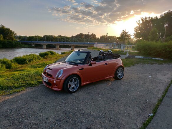2004 Mini Cabrio Cooper I, оранжевый, 1600000 рублей - вид 1