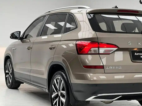 2022 Skoda Kamiq GT I (China Market), бежевый, 1580000 рублей, вид 4