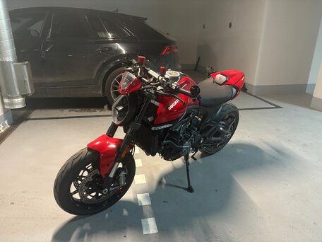 2021 Ducati Monster 937, красный, 1240000 рублей, вид 5