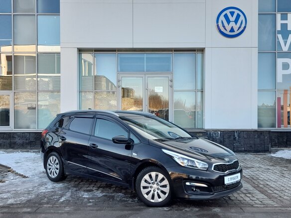 2018 Kia Ceed II Рестайлинг, чёрный