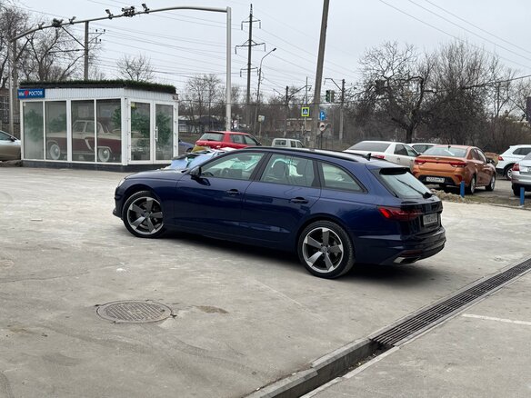 2020 Audi A4 35 TFSI V (B9) Рестайлинг, синий, 3420000 рублей - вид 6