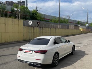 2020 Mercedes-Benz E-Класс 200 V (W213, S213, C238) Рестайлинг, белый, 3800000 рублей, вид 3