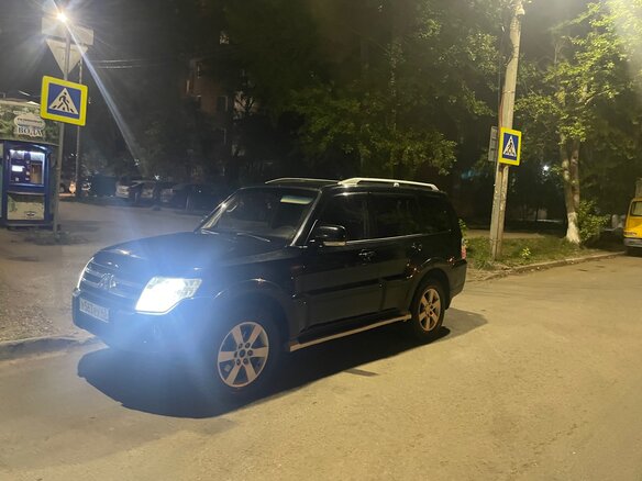 2007 Mitsubishi Pajero IV, чёрный - вид 17