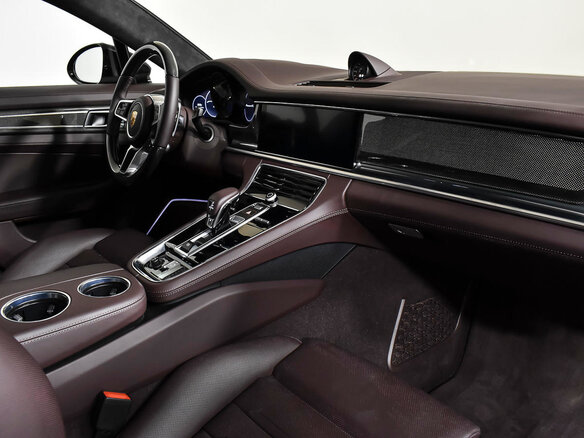 2020 Porsche Panamera GTS II, серый - вид 10