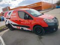 2011 Peugeot Partner II, красный, 380000 рублей - вид 1