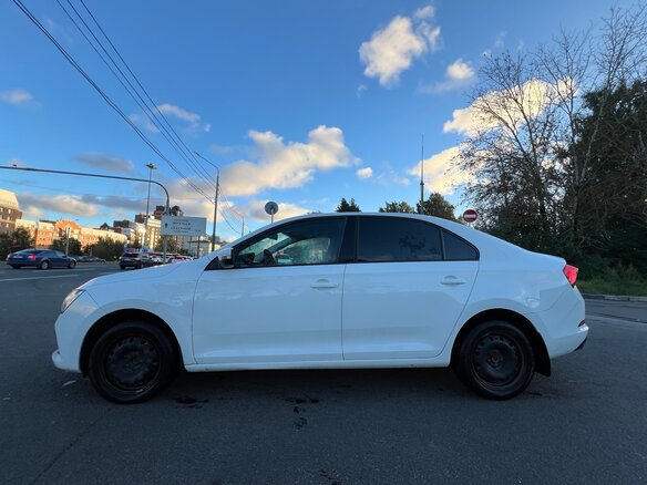 2020 Skoda Rapid II, белый, 1400000 рублей - вид 7