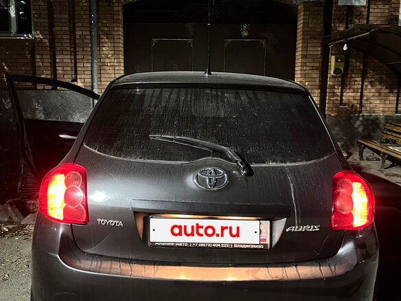2007 Toyota Auris I, коричневый, 646000 рублей - вид 2