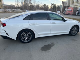 2021 Kia K5 III, белый, 2025000 рублей, вид 2