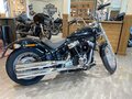 2022 Harley-Davidson Softail Standard, чёрный, 2150000 рублей - вид 4