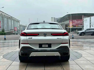 2022 BMW X6 30i III (G06), белый, 6650700 рублей, вид 5
