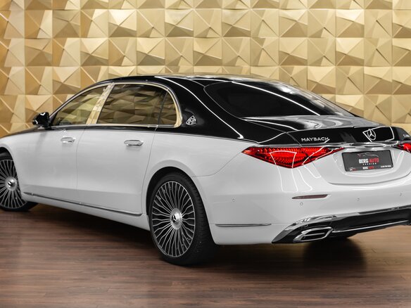 2023 Mercedes-Benz Maybach S-Класс 580 II (Z223), белый, 22000000 рублей - вид 1