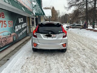 2015 Honda Fit III, серебристый, 1200000 рублей, вид 3