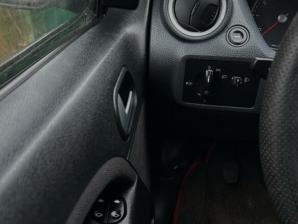 2008 Ford Fiesta Mk5, серый, 290000 рублей - вид 8