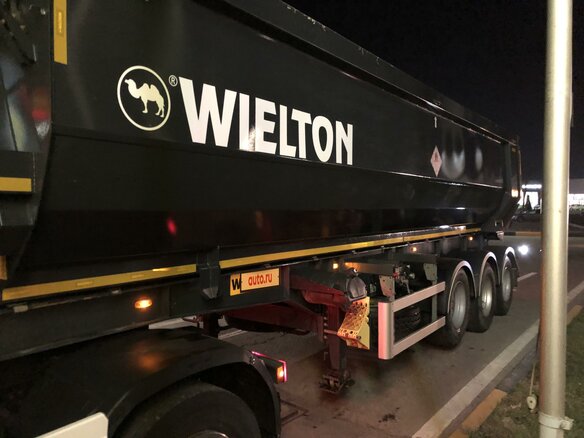 2017 Wielton NW, чёрный, 3300000 рублей