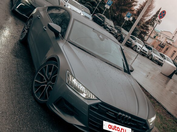 2019 Audi A7 45 TFSI II (4K), серый, 5000000 рублей