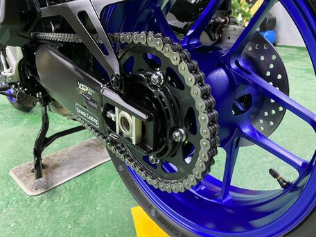 2022 Yamaha Tracer 9, серебристый, 1450000 рублей, вид 5