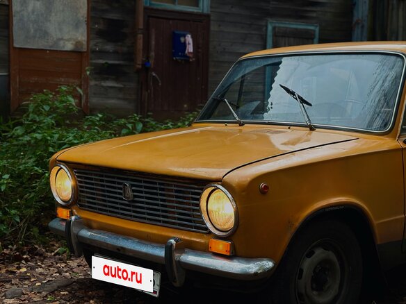 1980 Lada (ВАЗ) 2101, жёлтый, 140000 рублей - вид 2