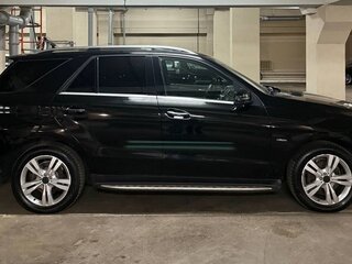 2011 Mercedes-Benz M-Класс 350 III (W166), чёрный, 1650000 рублей, вид 3