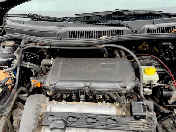 2001 Volkswagen Golf IV, чёрный, 215000 рублей - вид 12