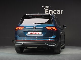 2023 Volkswagen Tiguan II Рестайлинг, голубой, 2380444 рублей, вид 4