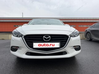 2017 Mazda 3 III (BM) Рестайлинг, белый, 1650000 рублей, вид 4