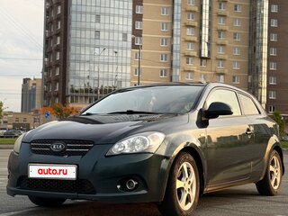 2009 Kia Ceed I, зелёный, 580000 рублей, вид 2