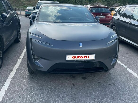 2023 Avatr 11 90 kWh I, серый, 4600000 рублей - вид 2