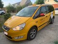 2014 Ford Galaxy II Рестайлинг, жёлтый, 535000 рублей - вид 2