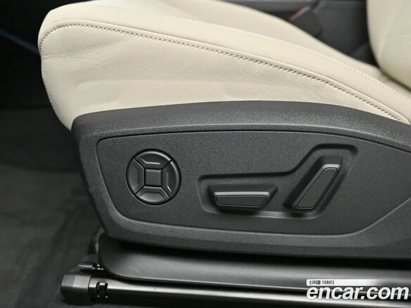 2026 Audi Q3 40 TFSI II (F3), чёрный, 6300000 рублей - вид 3