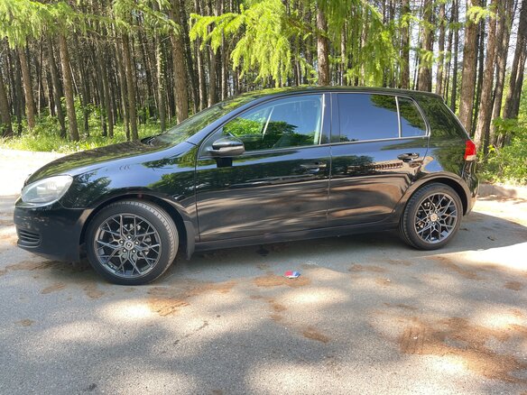 2012 Volkswagen Golf VI, чёрный, 825000 рублей - вид 10