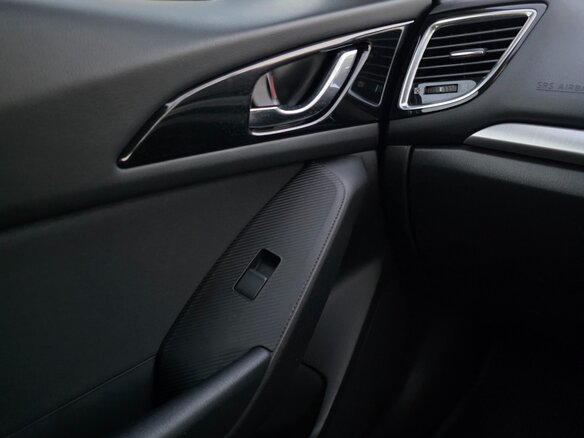 2016 Mazda Axela III, чёрный, 1240000 рублей - вид 30