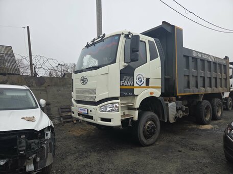 2023 FAW J6 CA3250, белый, 3106000 рублей, вид 2