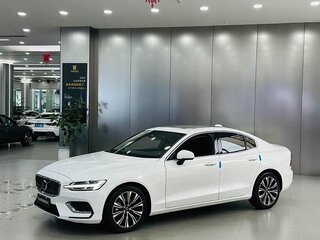 2023 Volvo S60 III, белый, 4095055 рублей, вид 3
