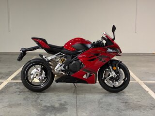 2026 QJMotor SRK 921 RR, красный, 1200000 рублей, вид 1